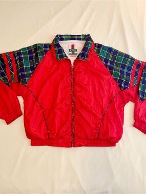 Vintage Red Windbreaker Jacket with Plaid Shoulder Panels & Cotton Lining
